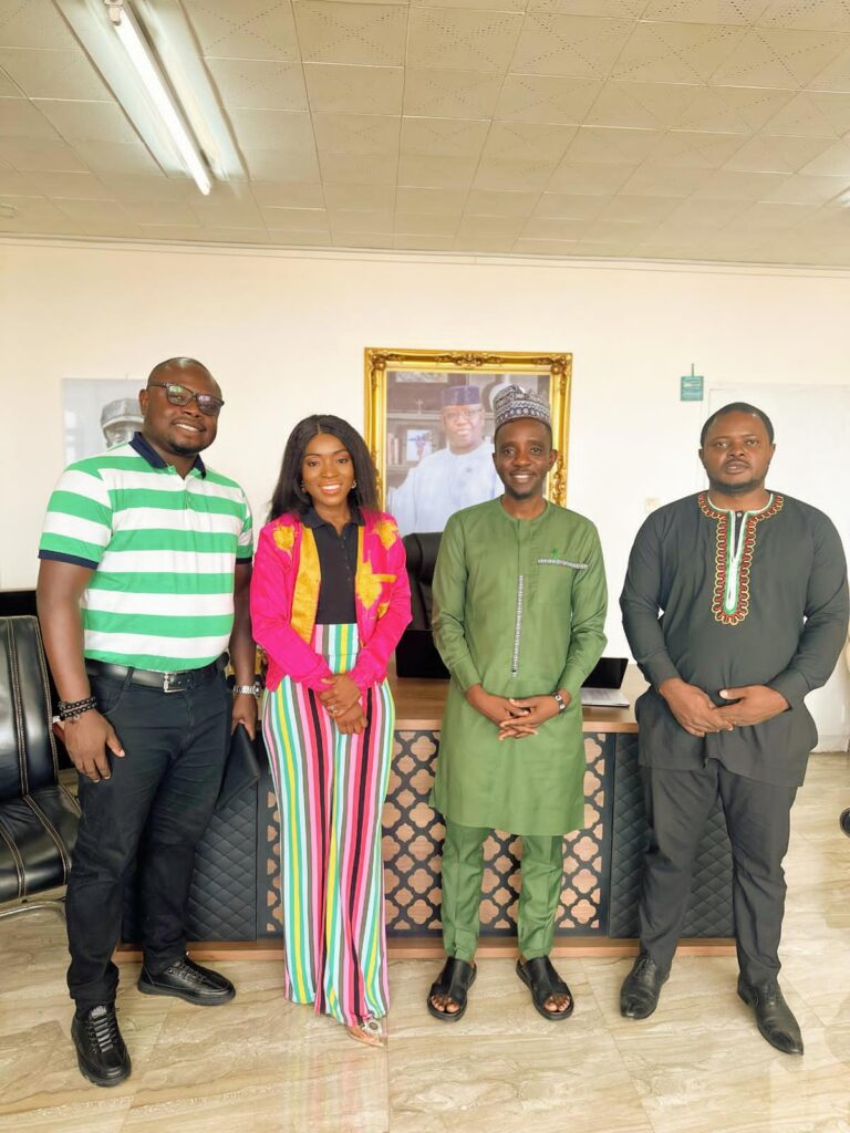 CWN Pose with Minister of Information and Civic Education, Sierra Leone, Middle after Audience