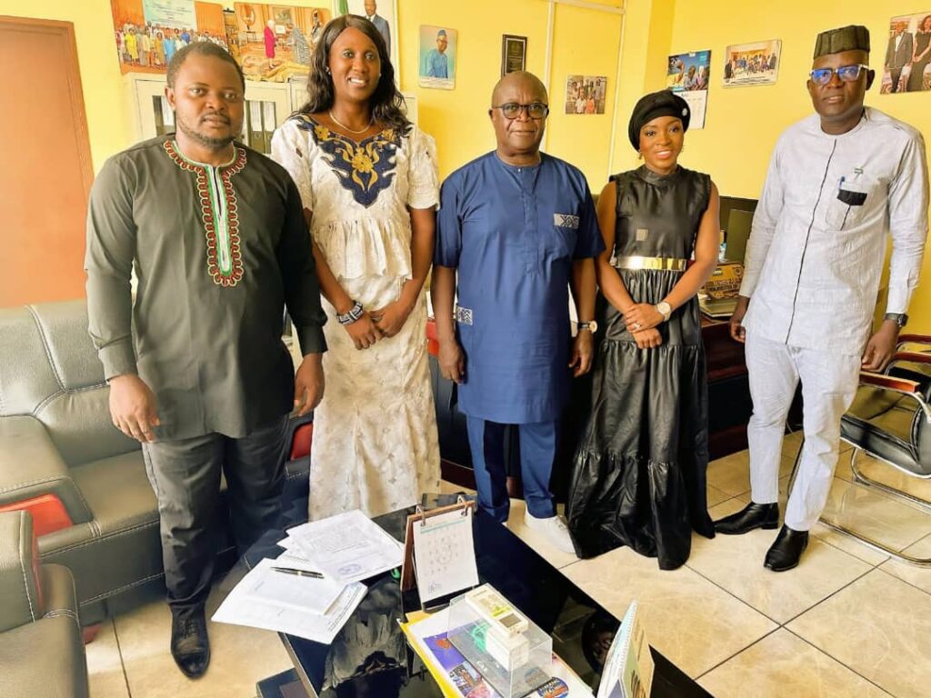 Meeting with Minister of Local Government, Sierra Leone, Middle, and  CWN Members