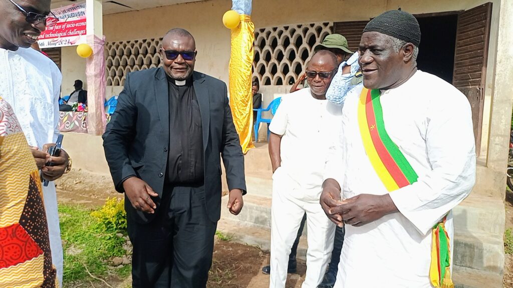 Rev. Eyakwe Joseph Tata Nangunda of PC Bangem, Mayor and Guests Dancing with Couples