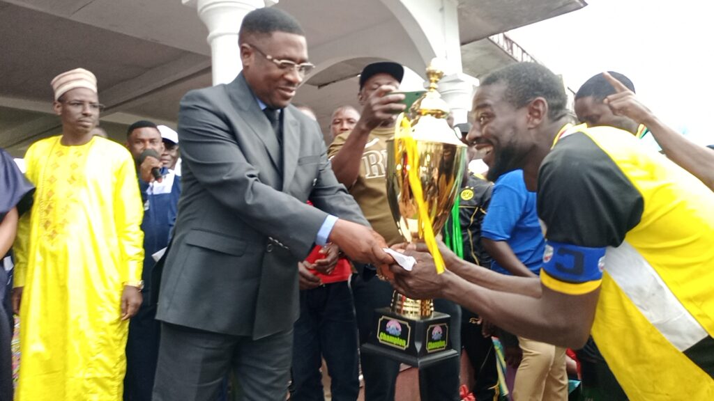 SDO Hands Trophy to Captain of Santos FC of Mbat